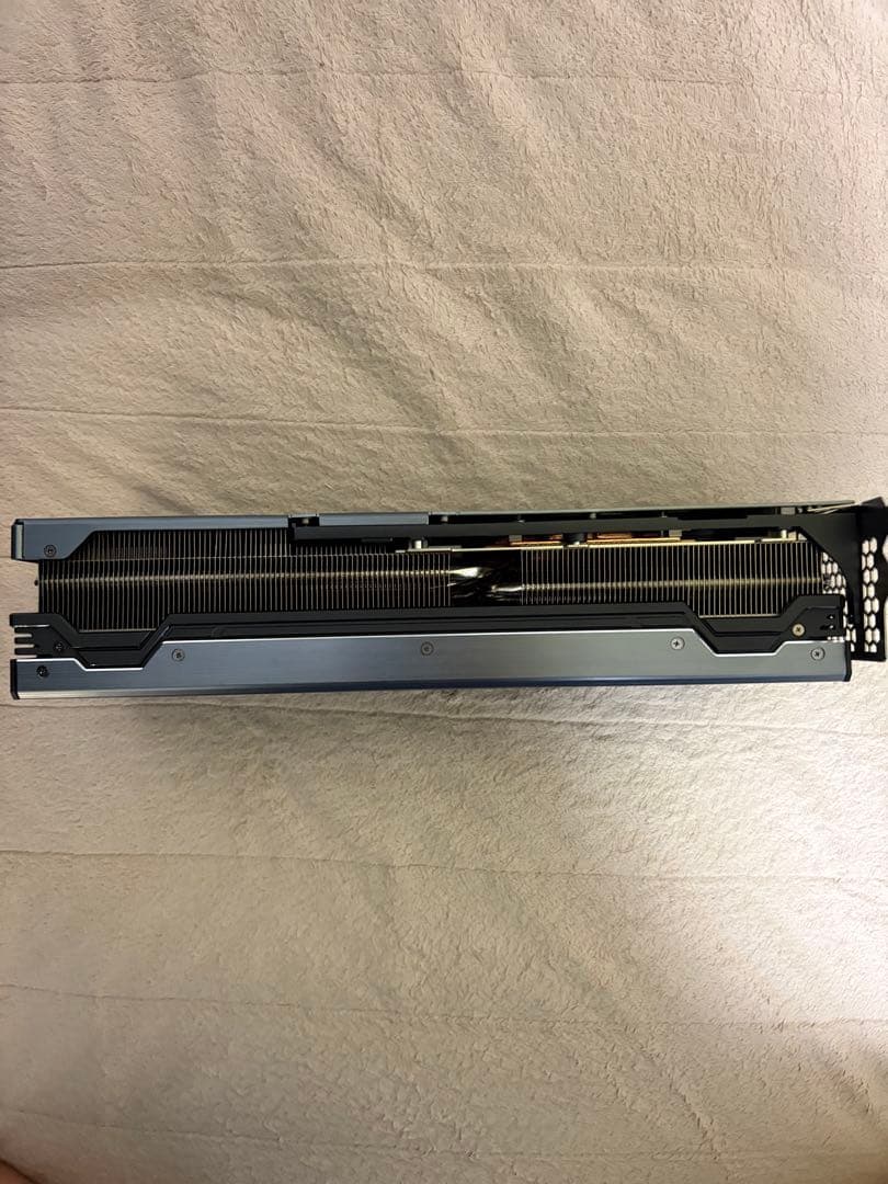 リ*ン様 300円スタート RTX4090GAMEROCK OMNIBLACK