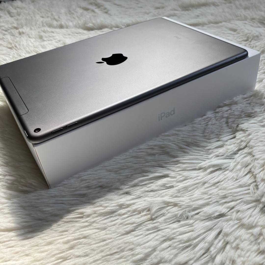 【早い者勝ち】iPad Air3 64GB SIMフリー【すぐ発送】