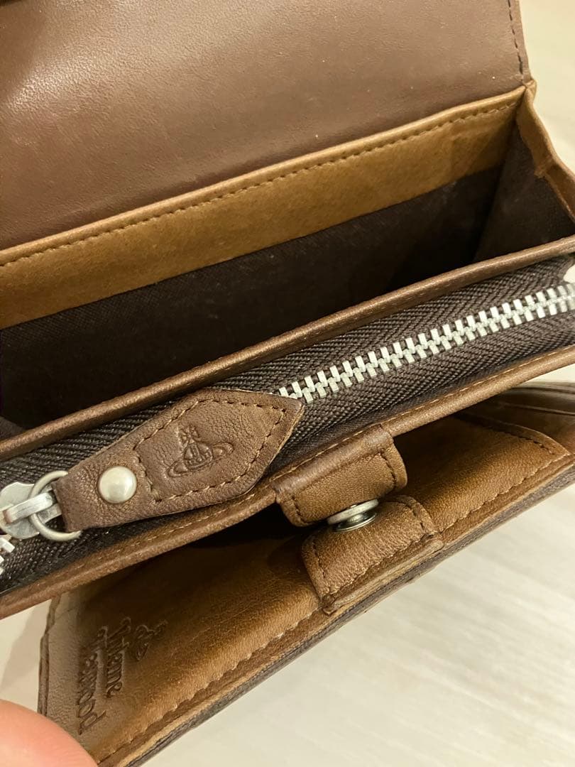 希少　廃盤　ヴィヴィアンウエストウッド　オーブ　ベルトデザイン　二つ折り財布