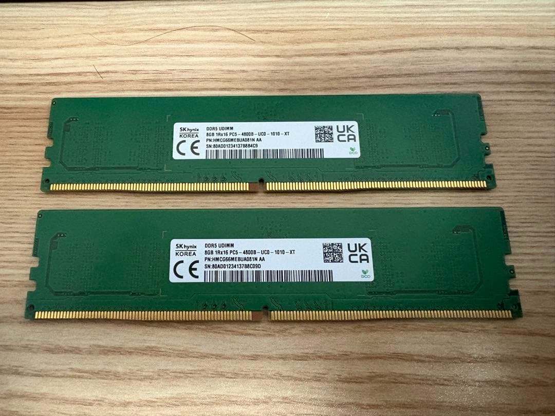 動作未確認 ジャンク品 DDR5 8GB×2(16GB)