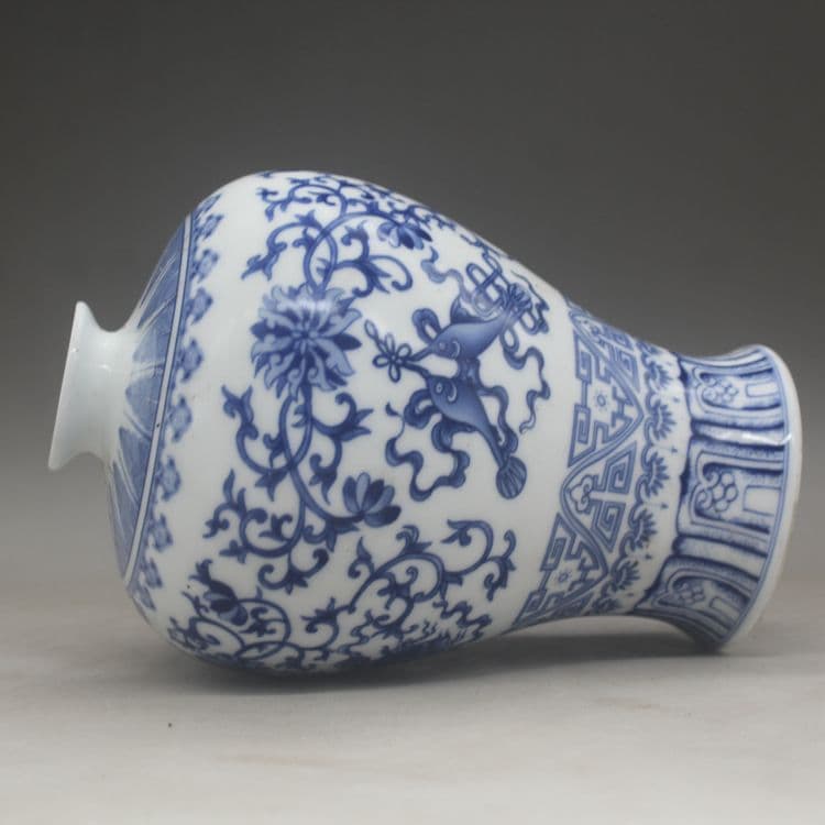 清康熙鯖山水冬瓜瓶 景徳鎮 陶磁器 装飾品 現代工芸品 美術品 置物