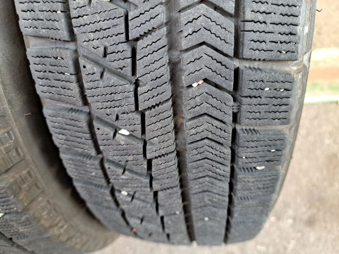 155/65R14バリ山！絶対安心ブリザック！お買い得ブリヂストン！送料￥300