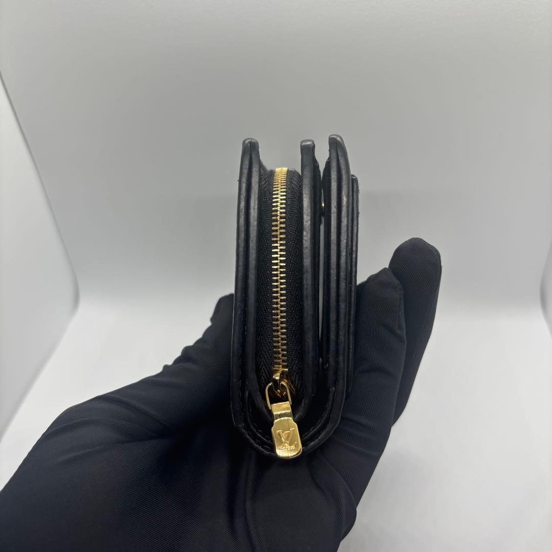 Louis Vuitton ポルトフォイユクレア M80151　二つ折り財布