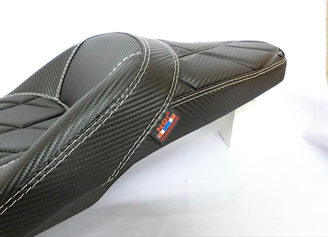※アウトレット品　ホンダ　PCX125/150/160用　ローダウン段付シート