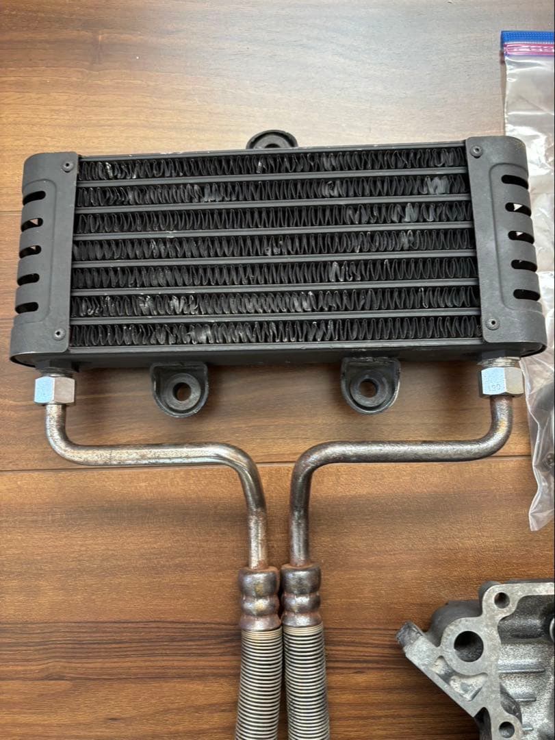 ゼファー400/550オイルクーラー　オイルパン 純正ネジ付き　Z400FX