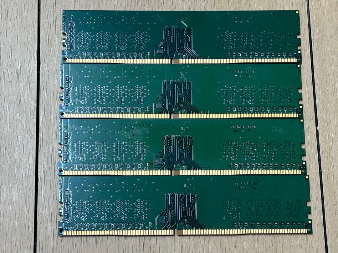 メモリinnodisk 8GB DDR4x4 合計32GB