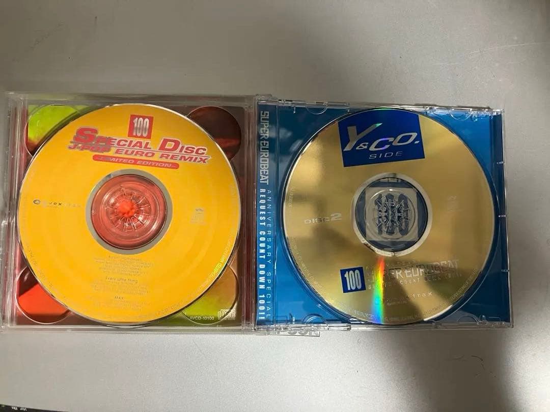 SUPER EUROBEAT 100 & 200 セット