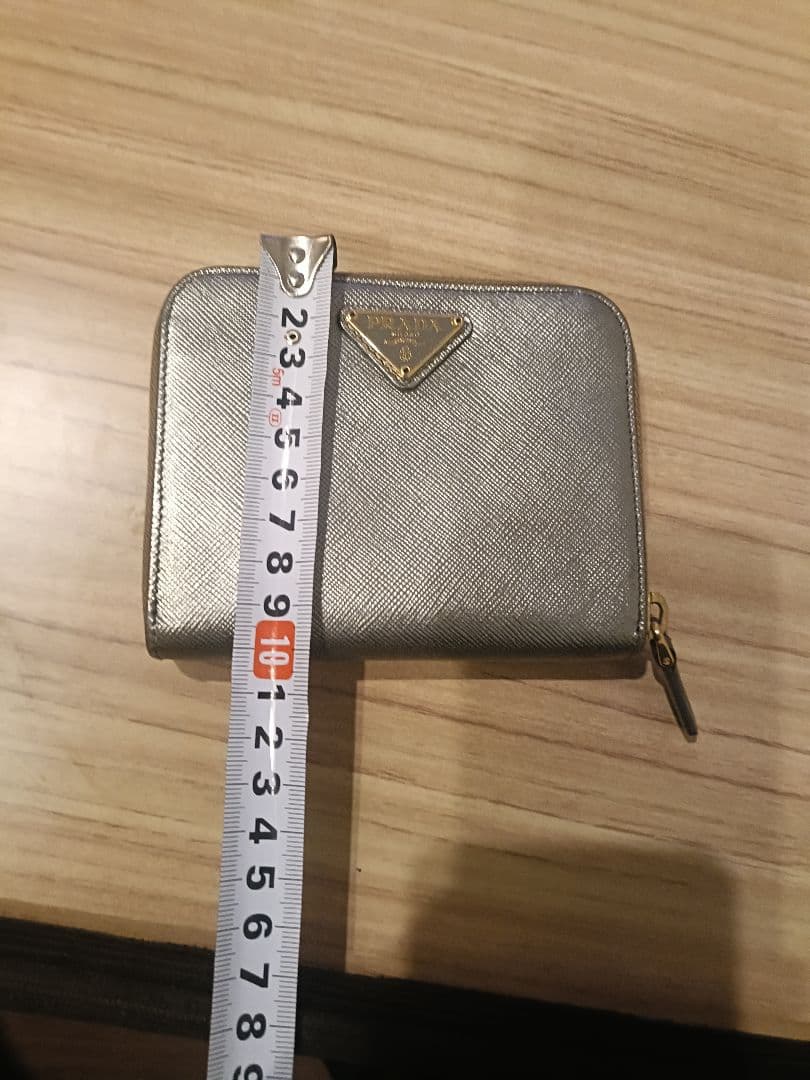 PRADA プラダ ラウンドファスナー ジップ 三角ロゴ