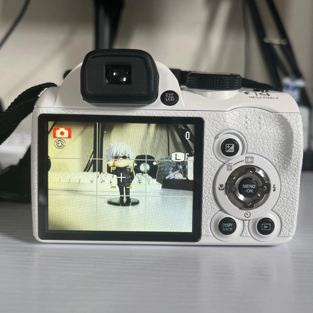 FUJIFILM FinePix S4500 ホワイト