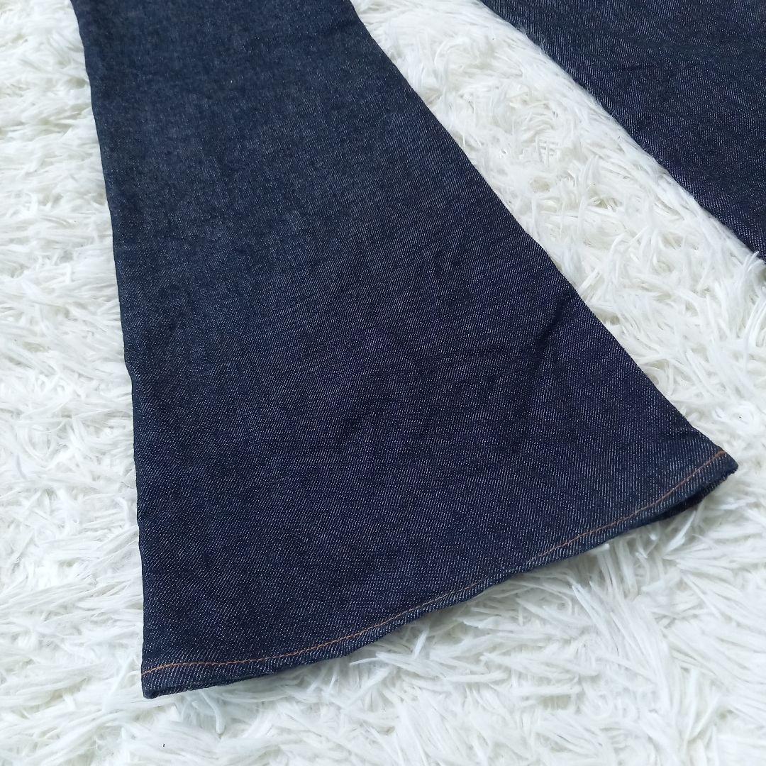 ●美品●　MOUSSY　otonaMUSE掲載　MVS FLARE　フレアデニム