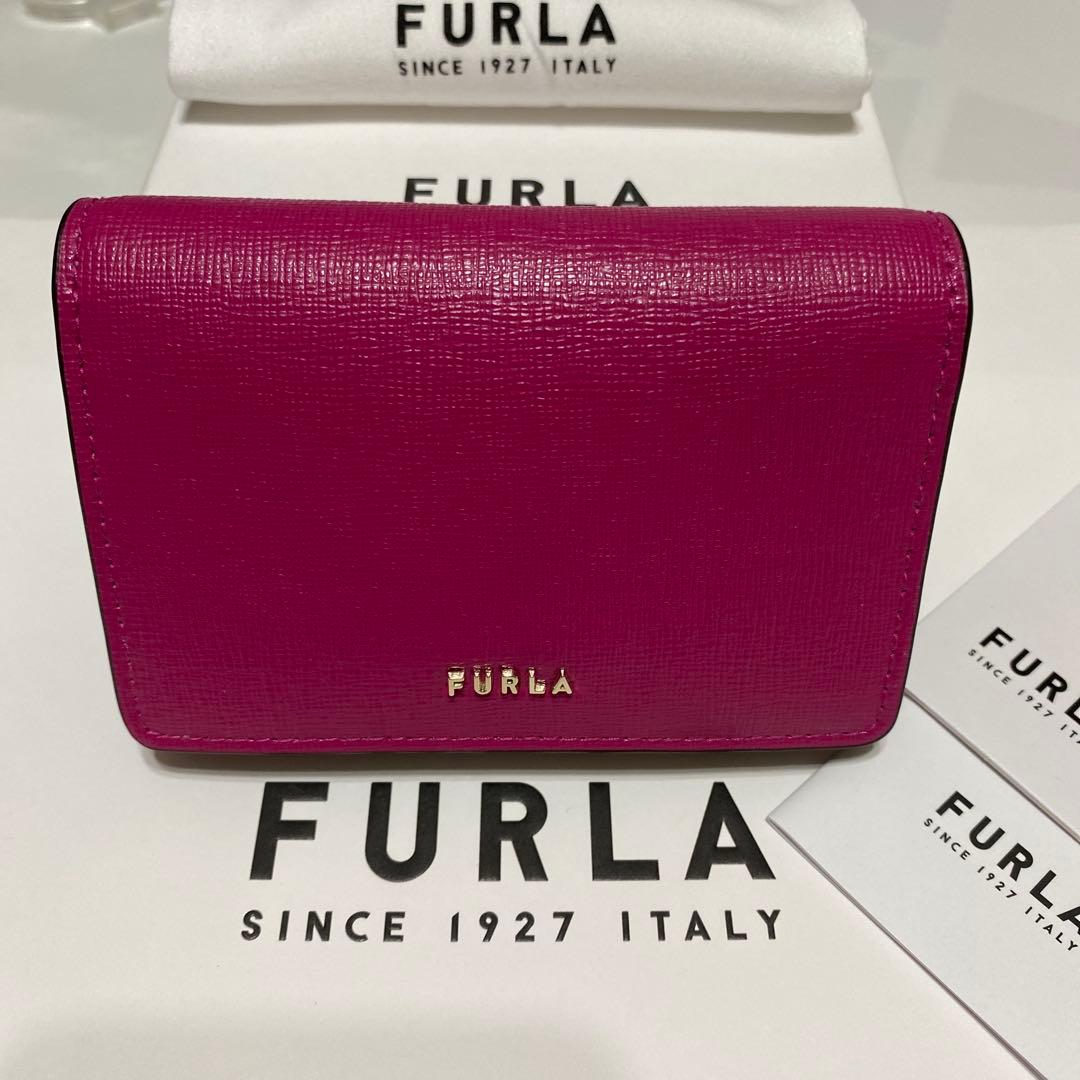 未使用　美品フルラ　Furla　名刺入れ　カード/パスケース　レザー