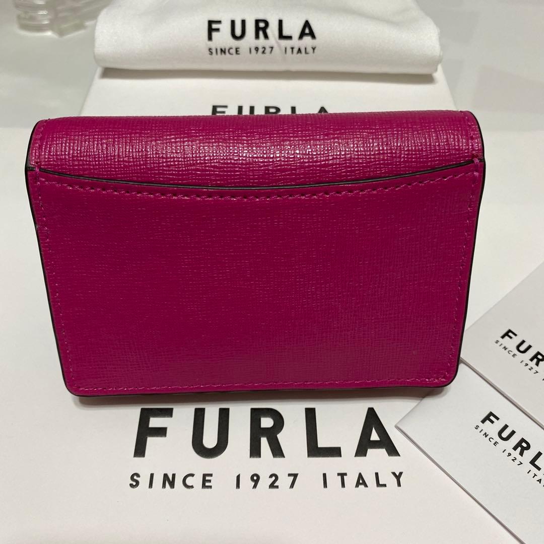 未使用　美品フルラ　Furla　名刺入れ　カード/パスケース　レザー