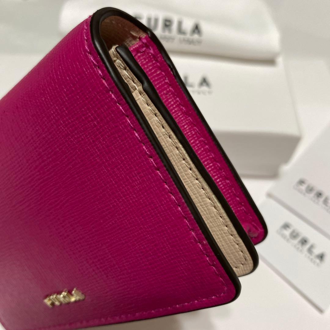 未使用　美品フルラ　Furla　名刺入れ　カード/パスケース　レザー