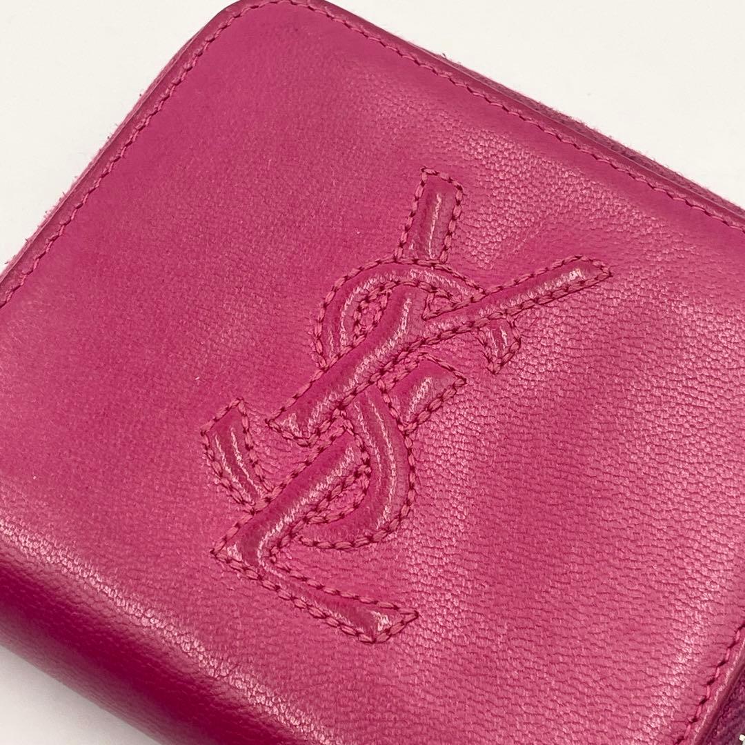 サンローラン YSL エンボス カサンドラ スクエア コンパクトウォレット