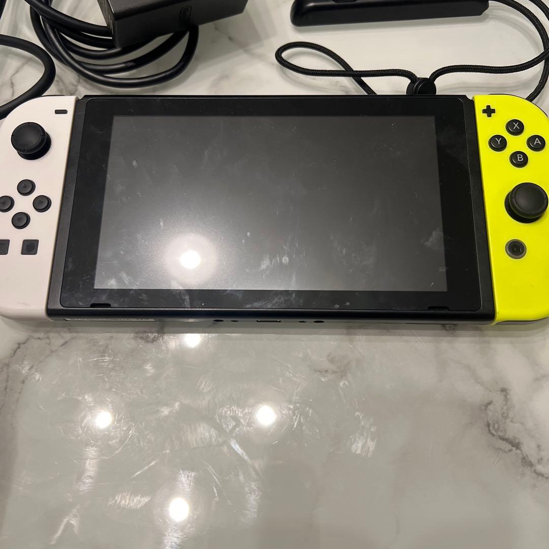 Nintendo Switch ピカチュウエディション 本体　【ジャンク品】