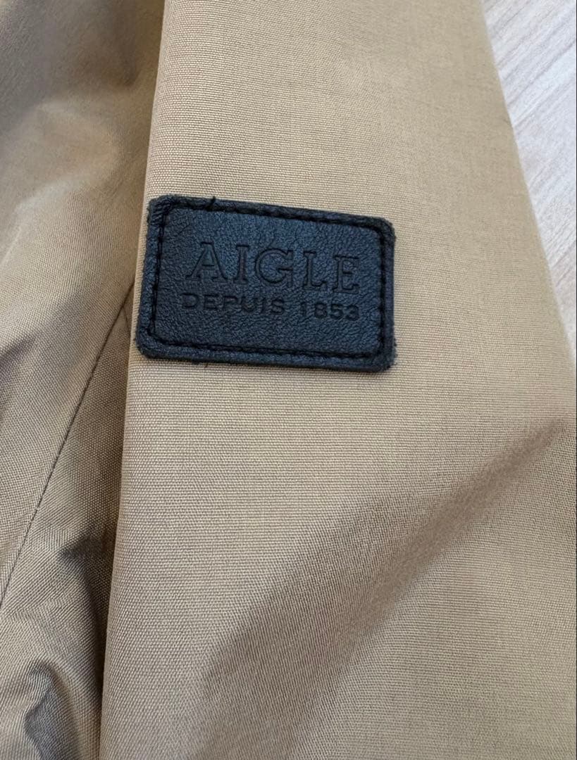 美品★AIGLE★GORE-TEX 透湿防水・防風ベルトフード付コート36サイズ