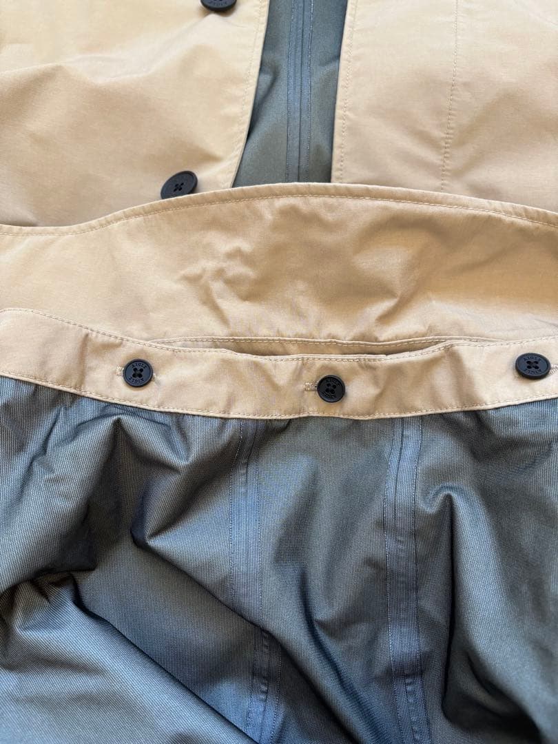 美品★AIGLE★GORE-TEX 透湿防水・防風ベルトフード付コート36サイズ