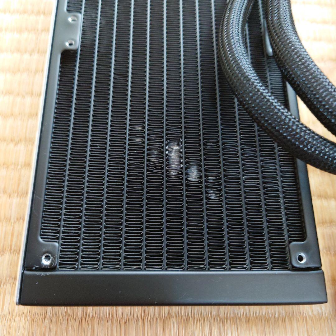 HydroShift LCD no fan　LL-HS-LCD-360-N-BK
