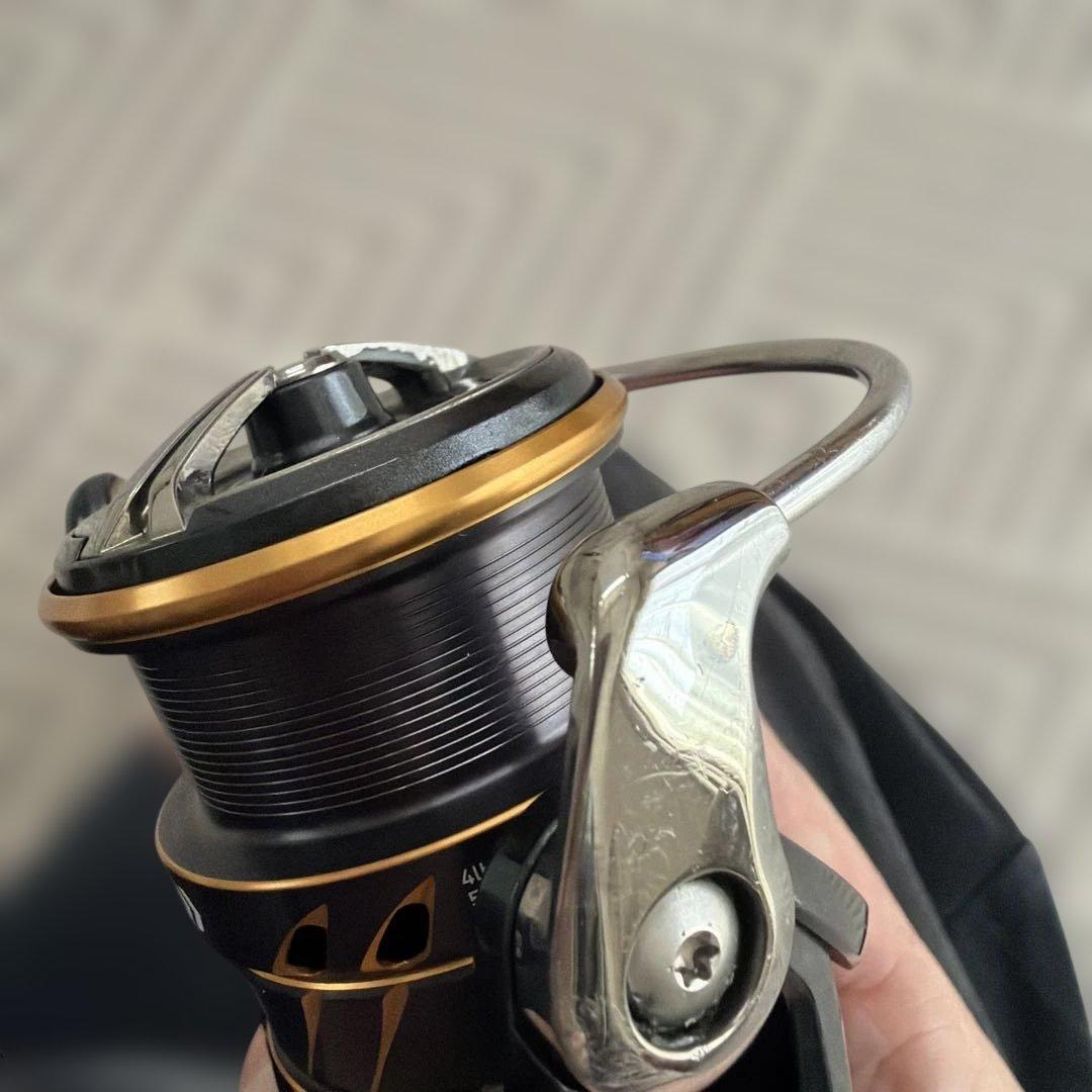 21CALDIA LT 2500S-XH スピニングリール