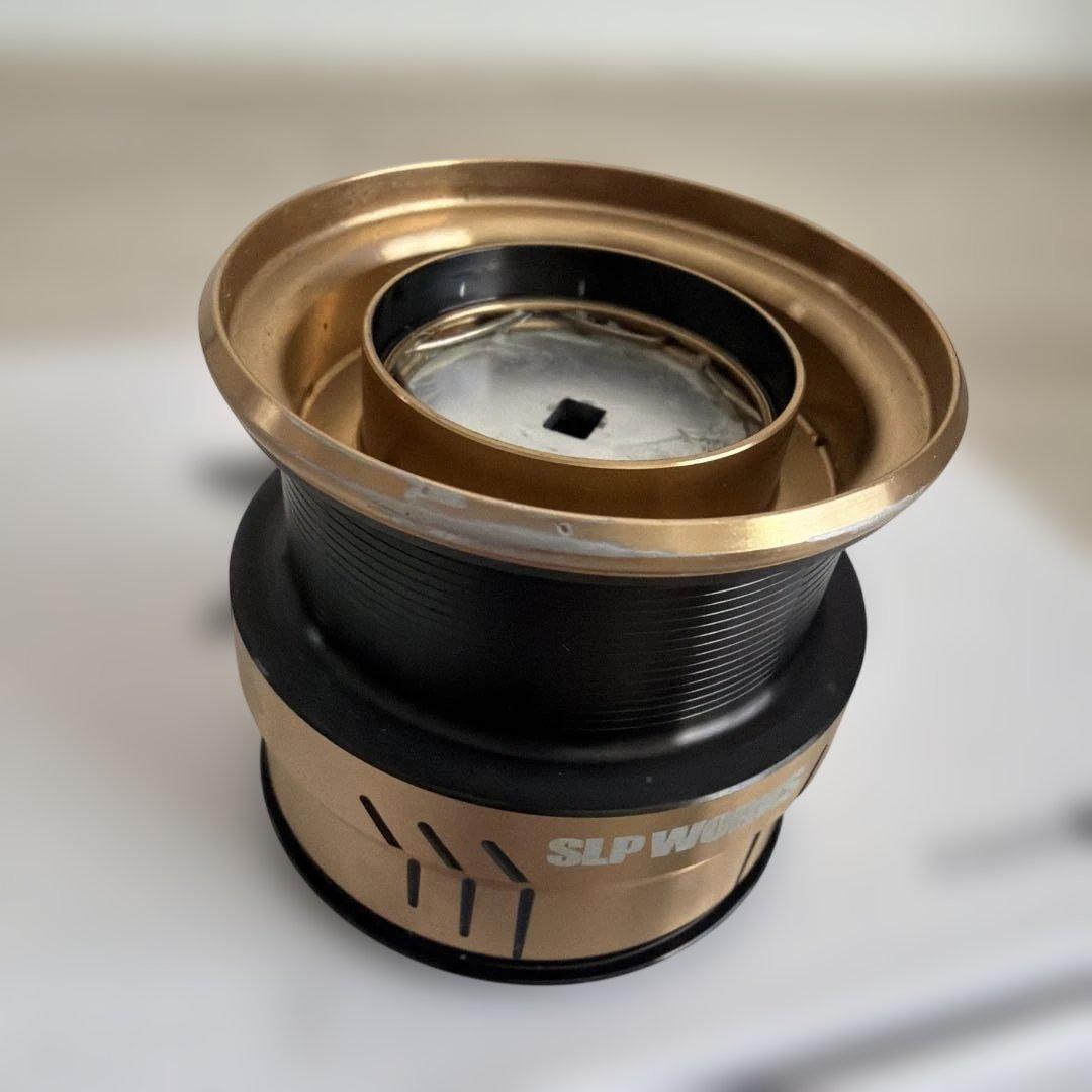 21CALDIA LT 2500S-XH スピニングリール