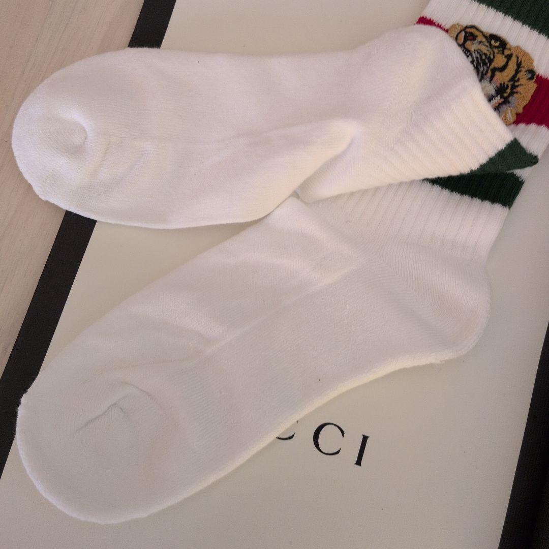 最終価格最安値GUCCI トラ刺繍 リブ編みソックス