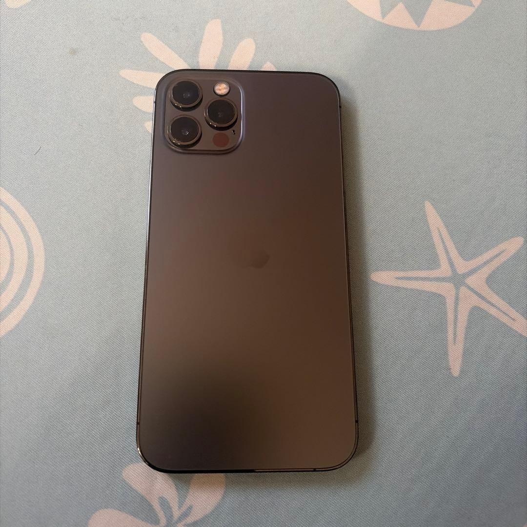Apple iPhone 12 Pro 本体