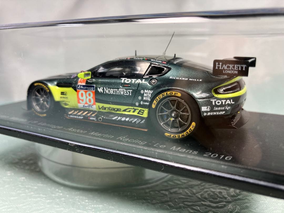 ミニカー Spark Aston Martin V8 Vantage LM2016 #98