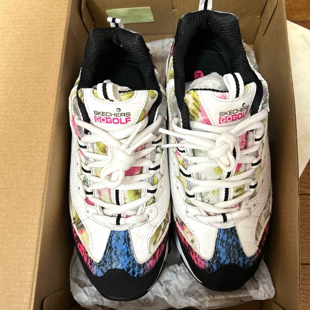極美品　スケッチャーズ ゴルフ　23.5