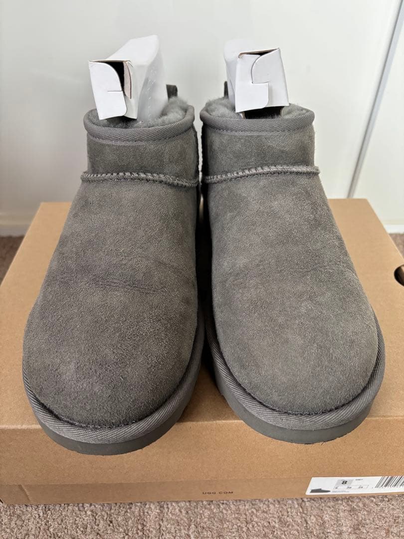 【週末セール】UGG✨️国内正規品✨️25cm クラシックウルトラミニ グレー