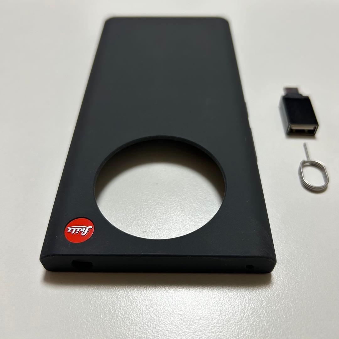 LEITZ PHONE 2 純正シリコンカバー　ケース