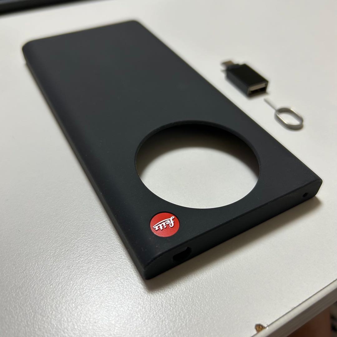 LEITZ PHONE 2 純正シリコンカバー　ケース