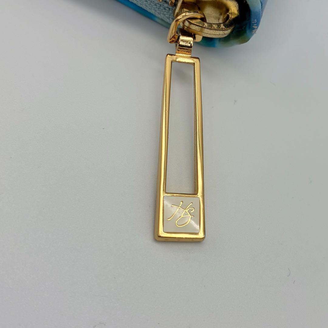 箱付き ハースケジュール 本革 二つ折り財布 チェレット ラウンドファスナー