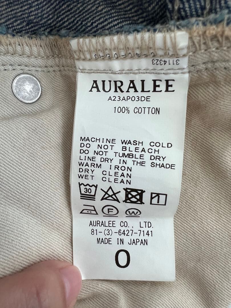 パンツ AURALEE SELVEDGE FADED LIGHT DENIM PANTS