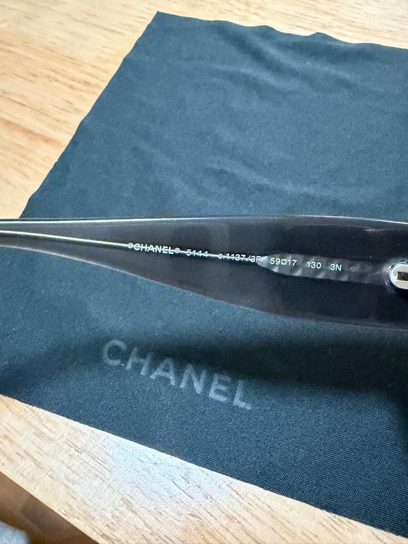 CHANEL サングラス　ブラック