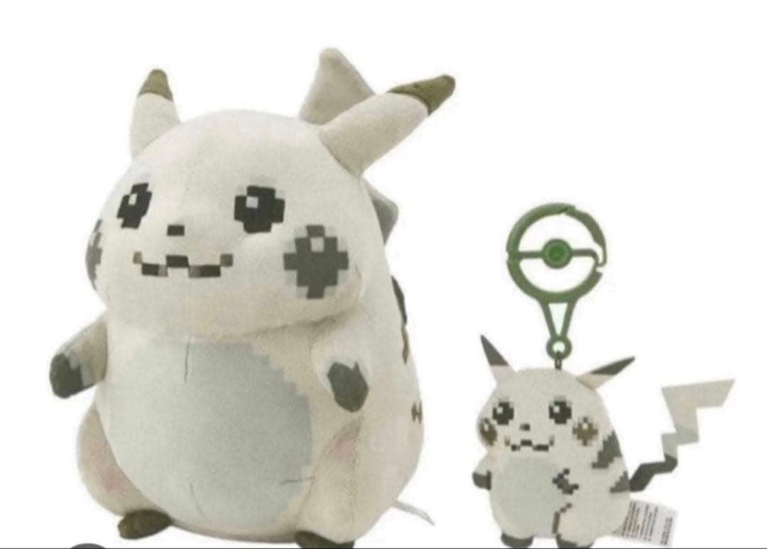 ろ*ん様 【新品タグ付】ポケモン 30周年 はじまりのピカチュウ ぬいぐるみ＆マ