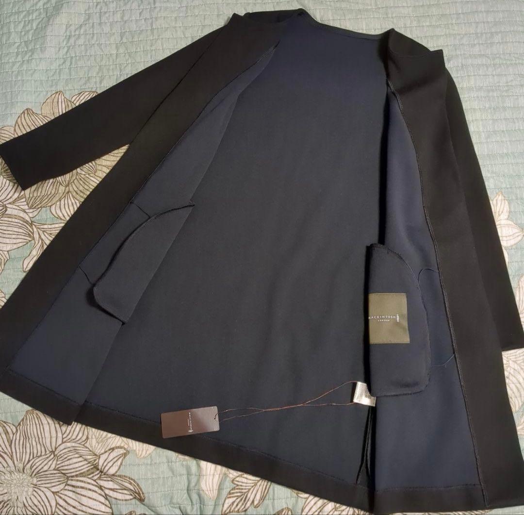 マッキントッシュロンドン　ノーカラーコート 冠婚葬祭にも