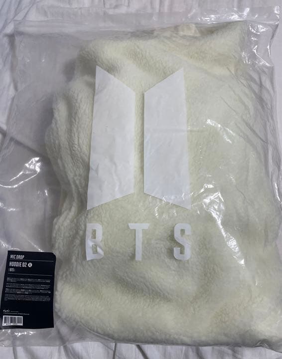 テテ着用 bts mic drop フーディー ボア XLサイズ