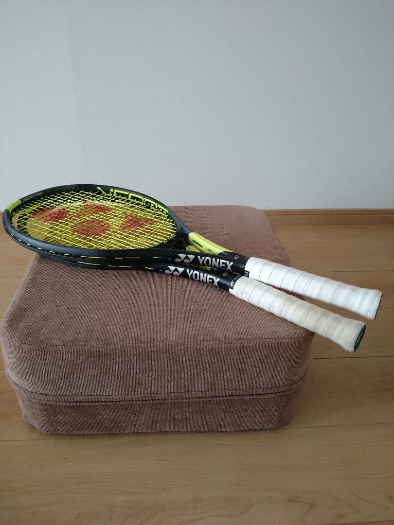 YONEX VCORE 100 （限定デザイン）2本セット G2