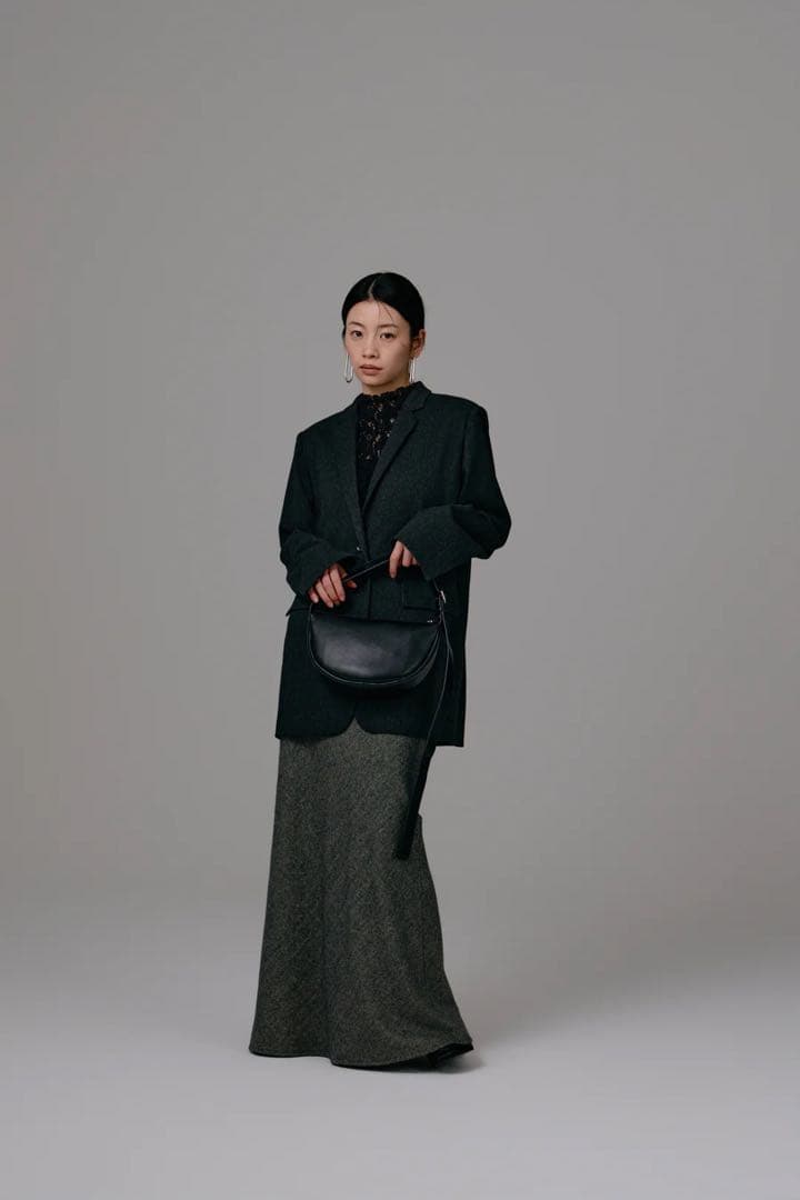 新品包装未開封　tweed narrow skirt
