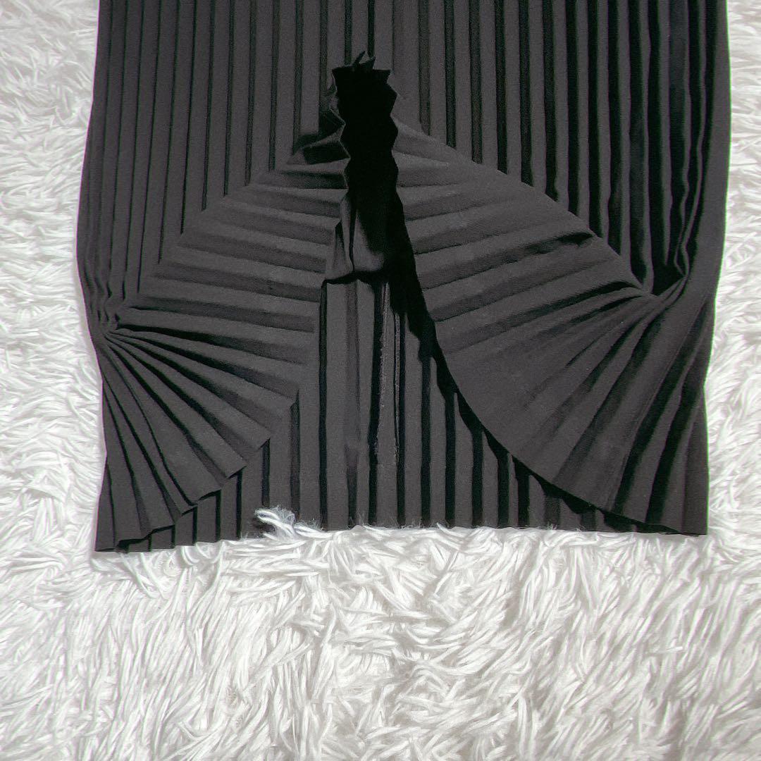 イッセイミヤケ ISSEY MIYAKE プリーツ ブラック スカート