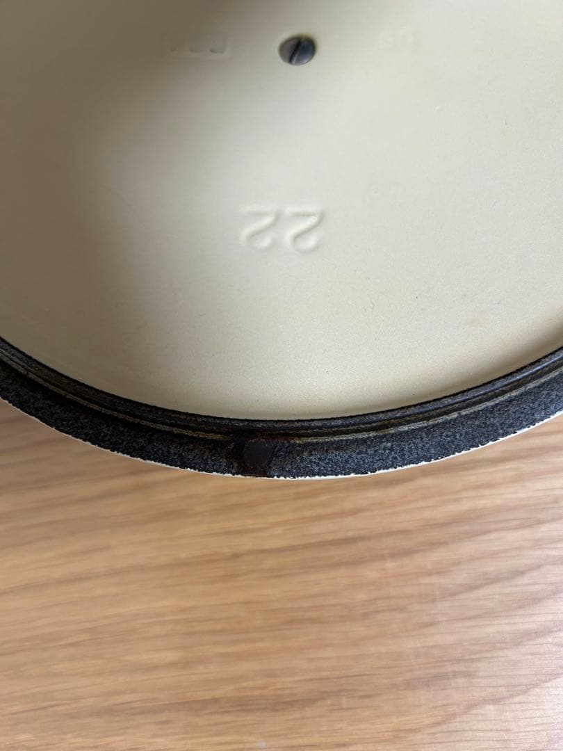 LE CREUSET ル・クルーゼ　ベージュ　両手鍋 22cm