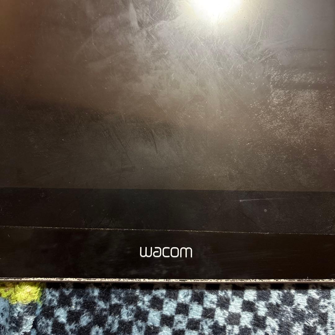 L*a様 Wacom 液晶ペンタブレット本体