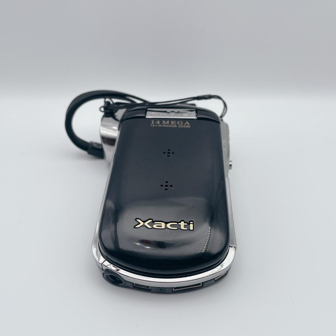 【美品】SANYO 縦型 フルHDデジタルムービーカメラ DMX-CG110