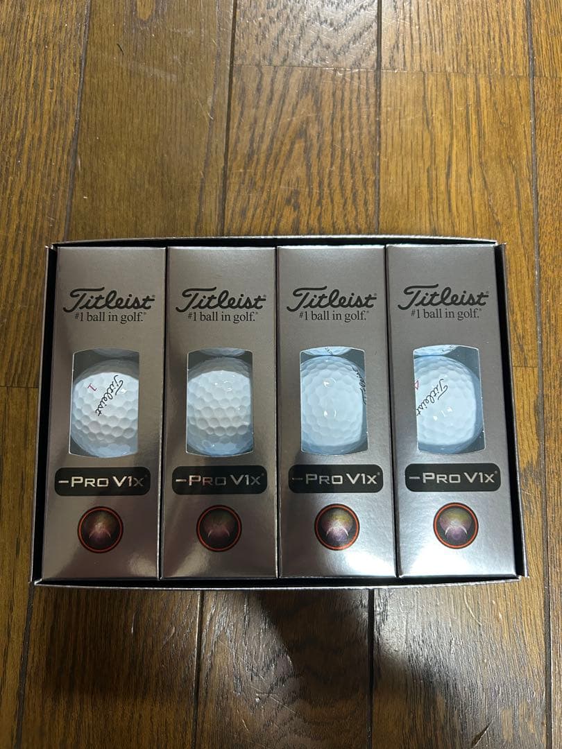 タイトリスト　Pro V1x レフトダッシュ　新品未使用