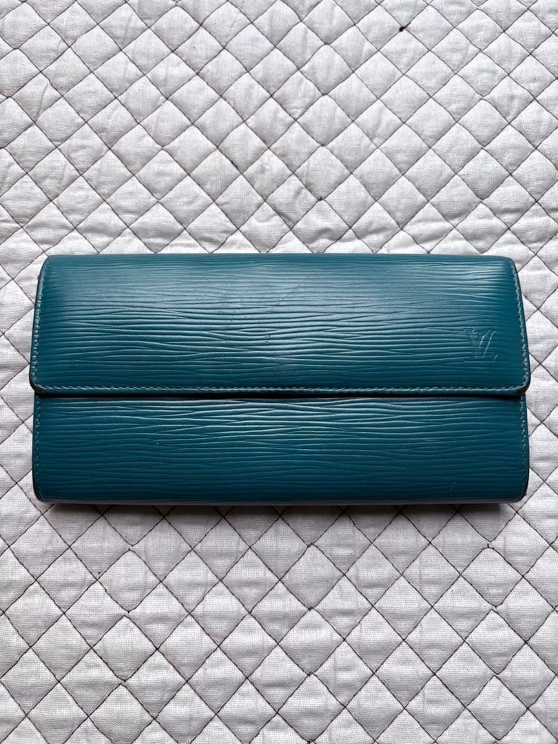Louis Vuitton ターコイズ 二つ折り財布