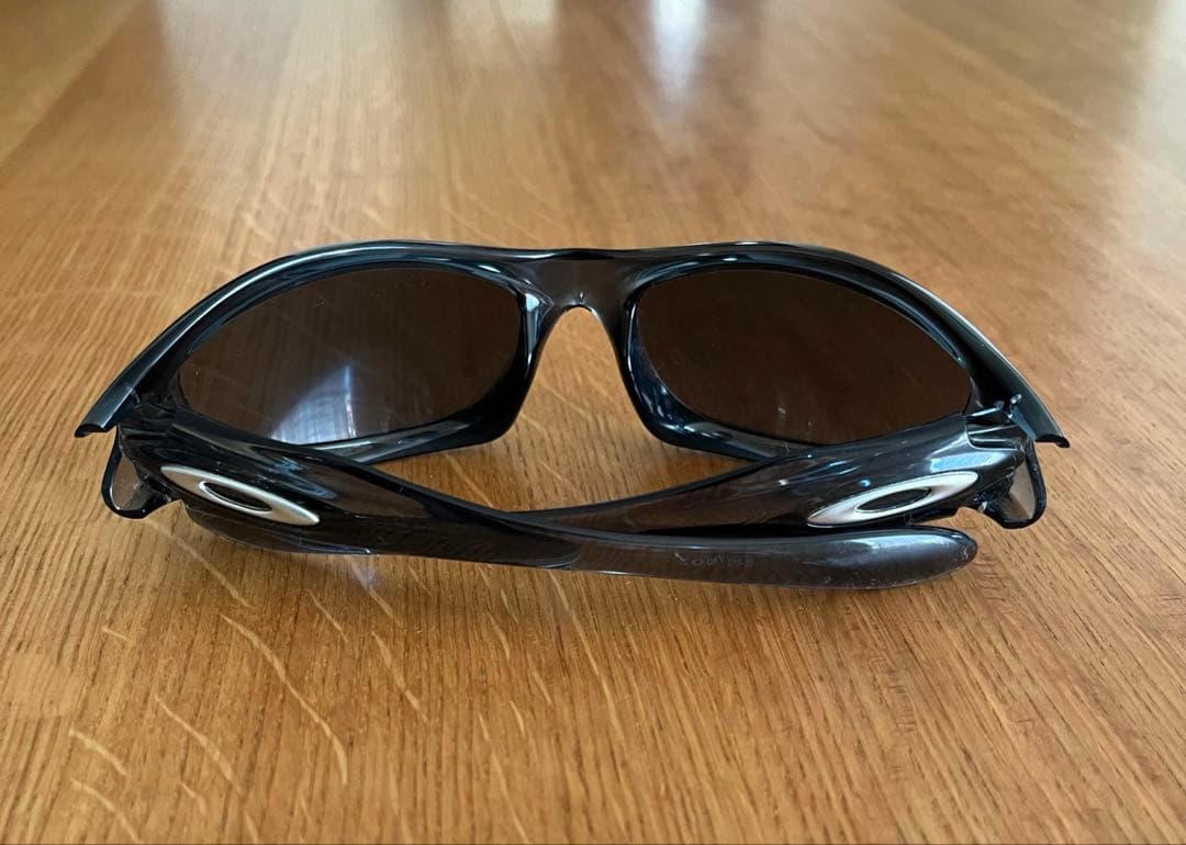 Oakley サングラス　ブラック