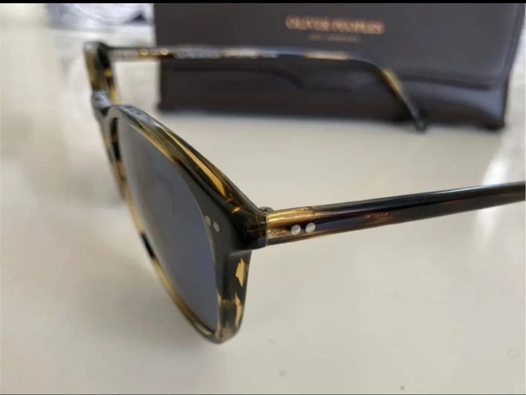 OLIVER PEOPLES オリバーピープルズ サングラス