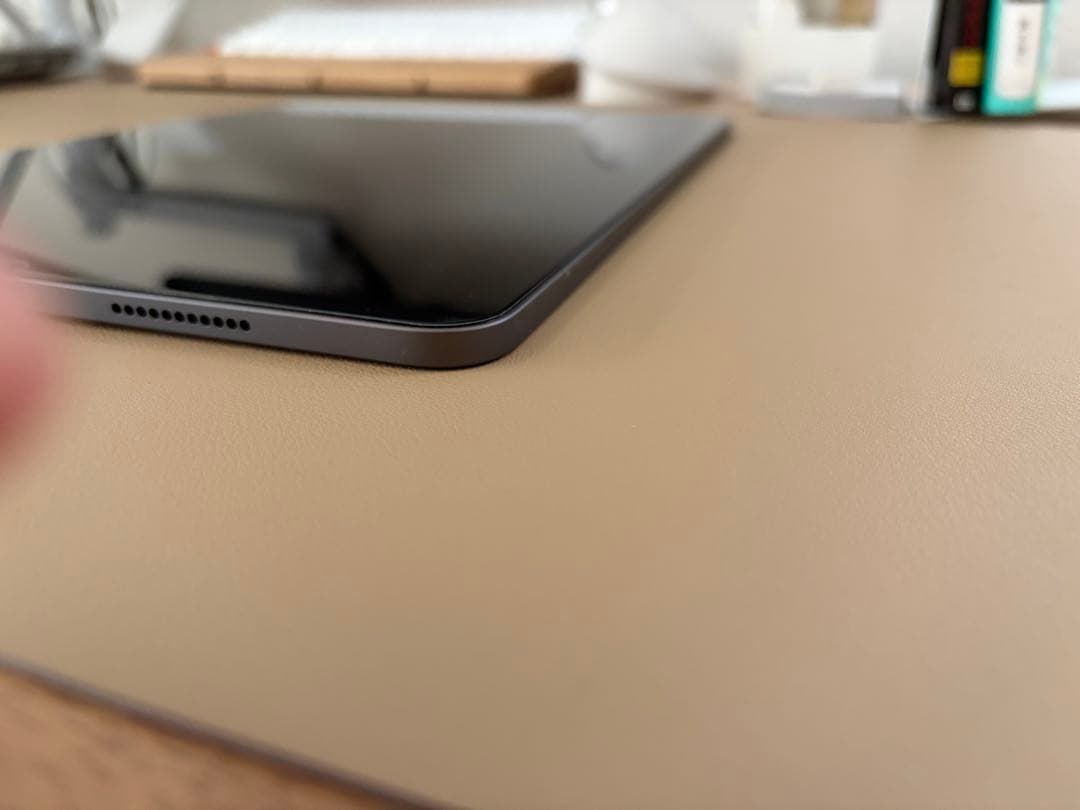 iPad Pro 12.9 第5世代256GB Wi-Fi＋ComboTouch