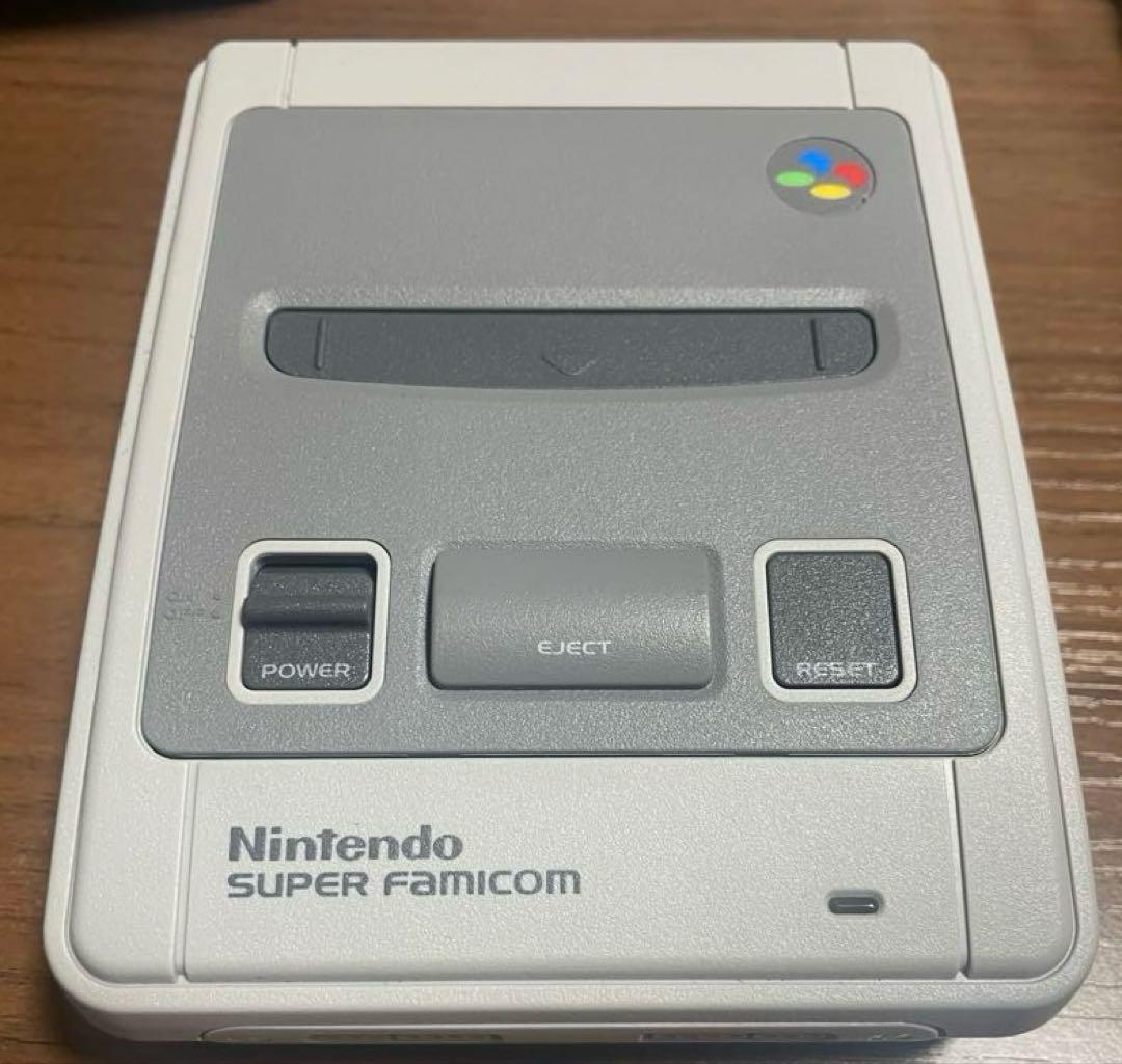ニンテンドークラシックミニスーパーファミコン　ケース付き