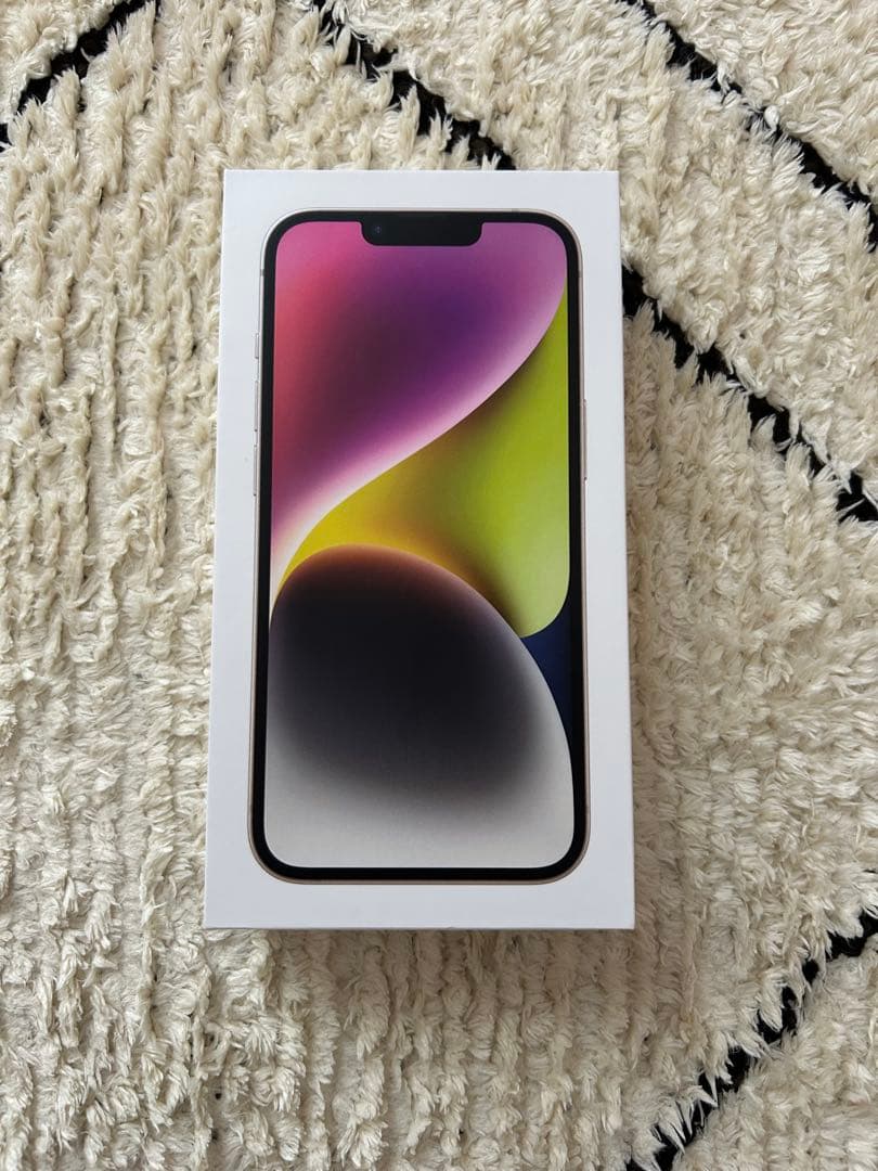 Apple iPhone14 スターライト　 本体